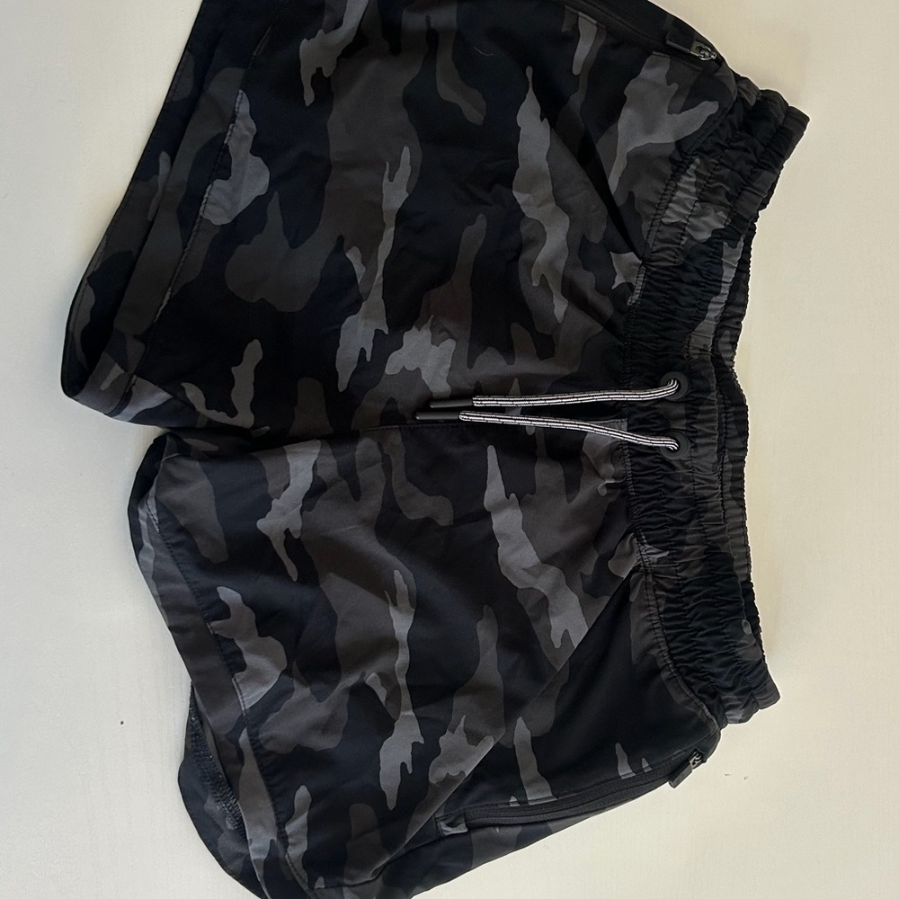 athleta girl camo shorts